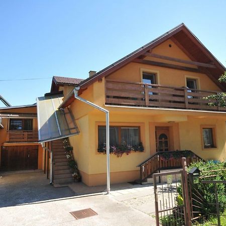 Apartmany Zachar Bešeňová Exteriér fotografie